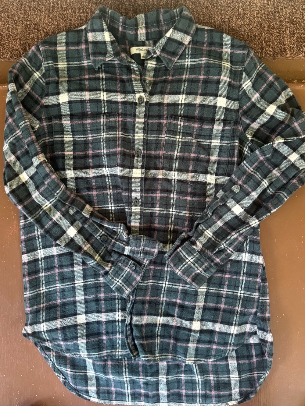 Madewell Dark Green and Pink Plaid Button-Down Shirt - Women’s S